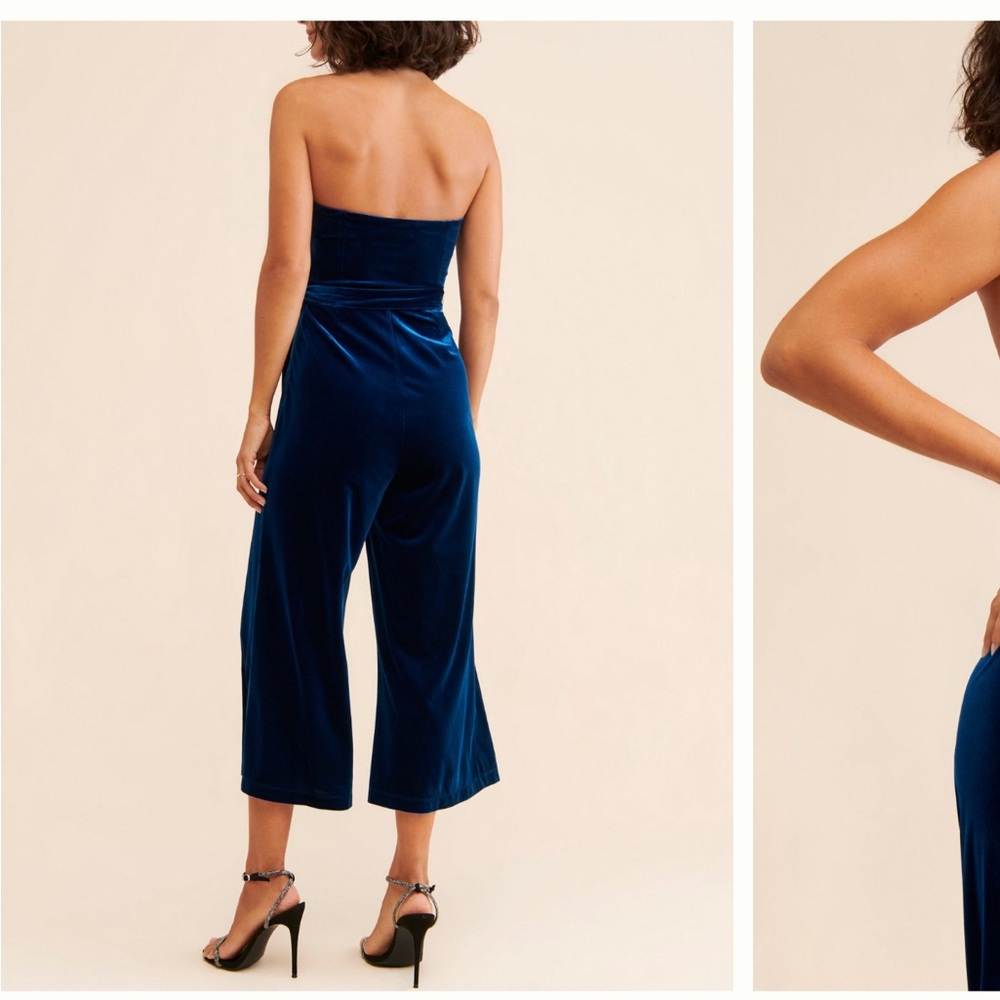 Strapless blue velvet jumpsuit - Picture 4 of 5
